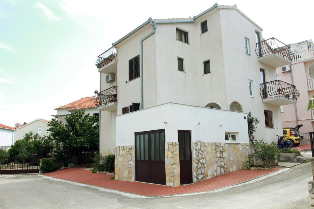 Apartments Sanader Okrug Gornji Esterno foto